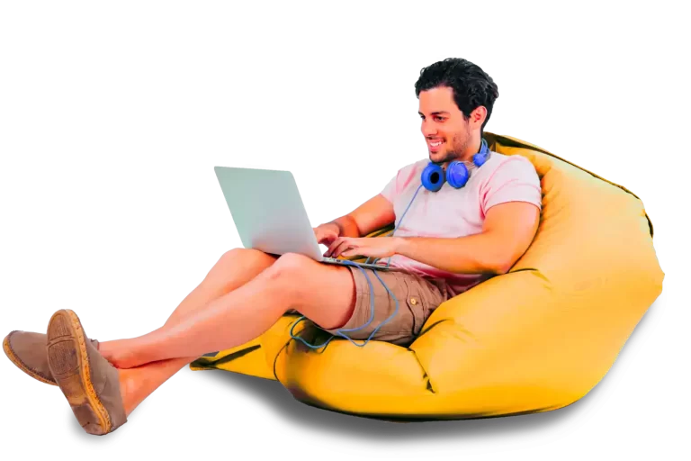 Man streaming IPTV Smarters Pro on laptop – British IPTV user